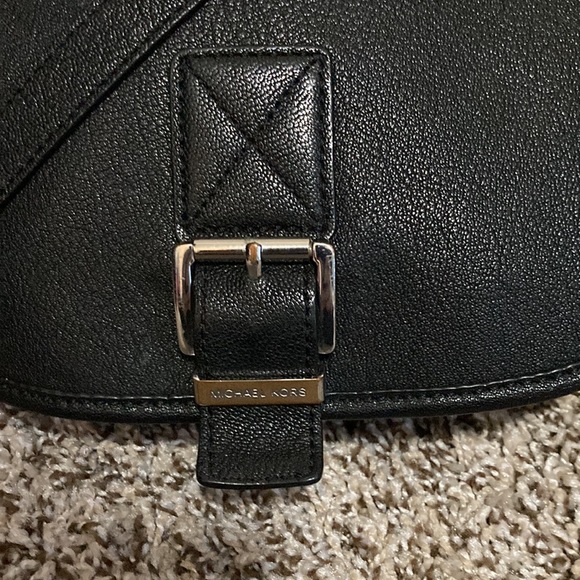 Michael Kors black leather crossbody handbag purse - Picture 2 of 8